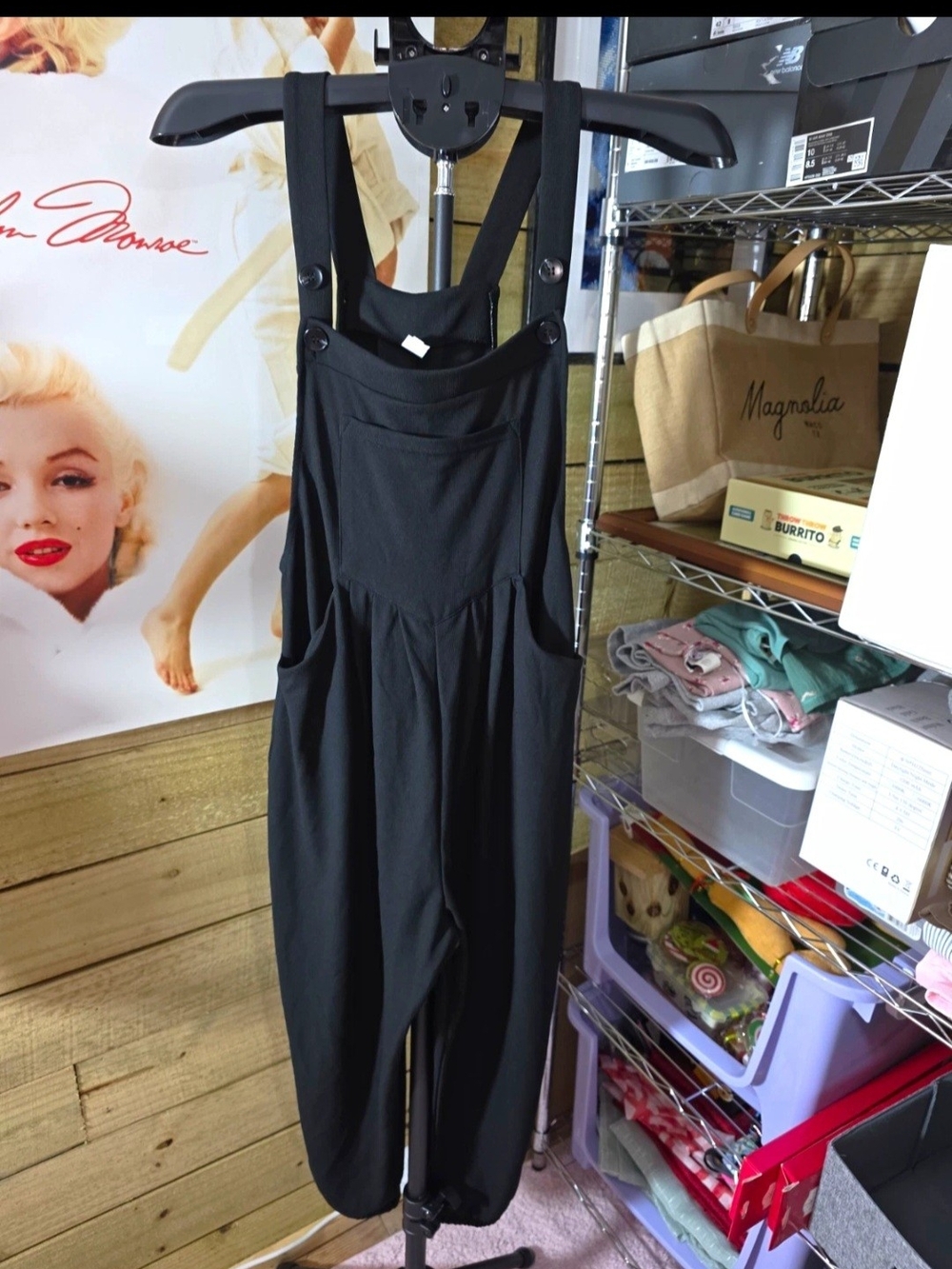 HALARA Black Relaxed-Strap Jumpsuit